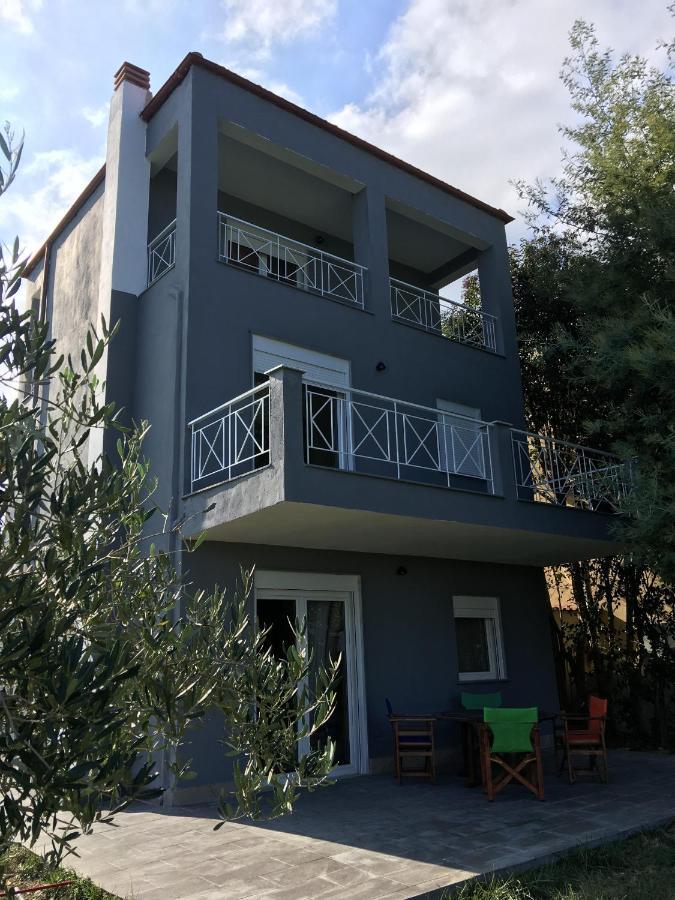 Modern House Guest House Afytos Bagian luar foto