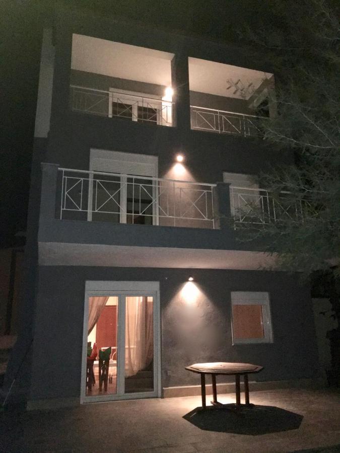Modern House Guest House Afytos Bagian luar foto