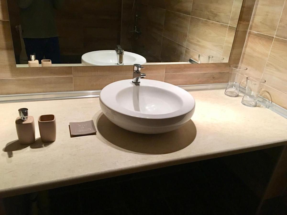 Modern House Guest House Afytos Bagian luar foto